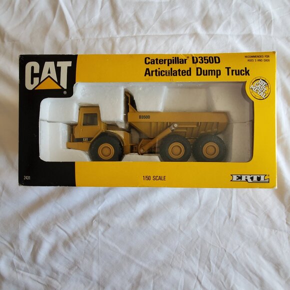 VINTAGE (1992) ERTL CAT D350D Articulated Dump Truck 1/50 Scale 2431 - Picture 1 of 5